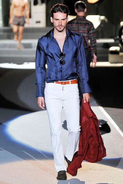 Look 31